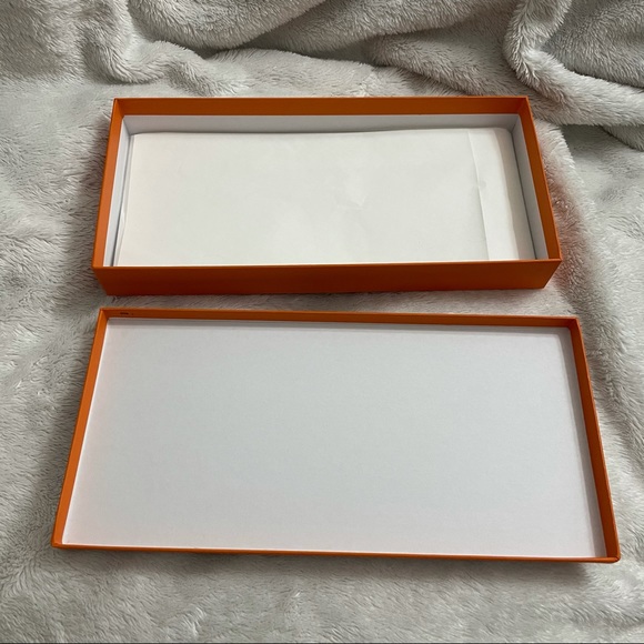 Authentic Hermès Empty Box with Bag - Picture 5 of 10